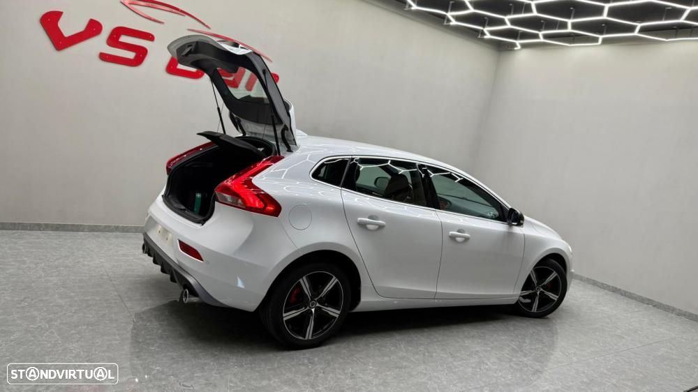 Volvo V40 2.0 D2 R-Design - 46