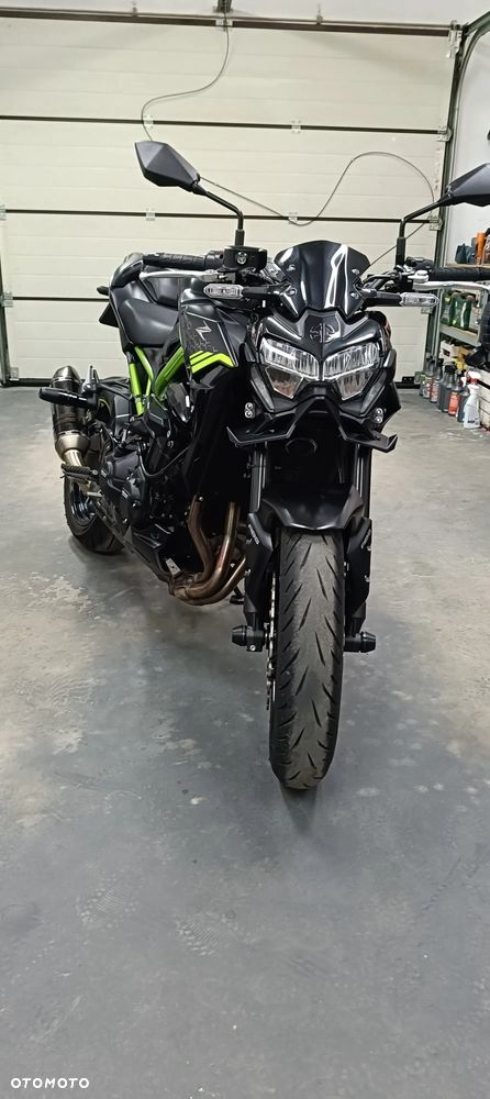 Kawasaki Z 900 - 20