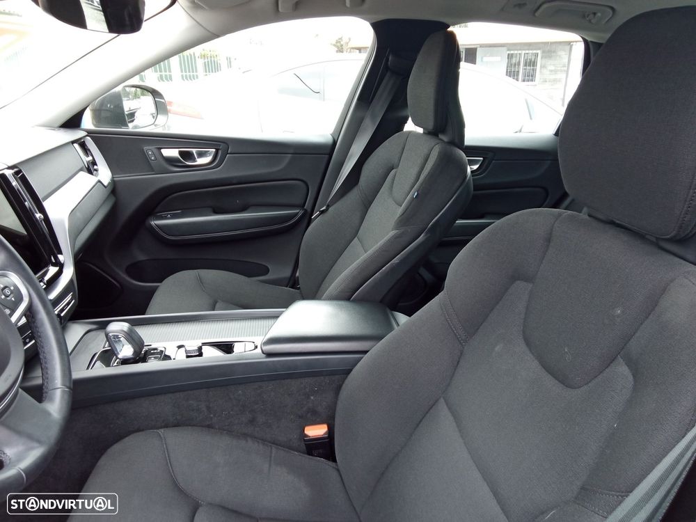 Volvo XC 60 2.0 B4 Inscription Geartronic - 13