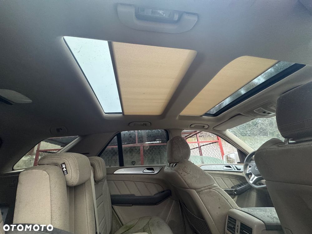 Mercedes-Benz ML - 16