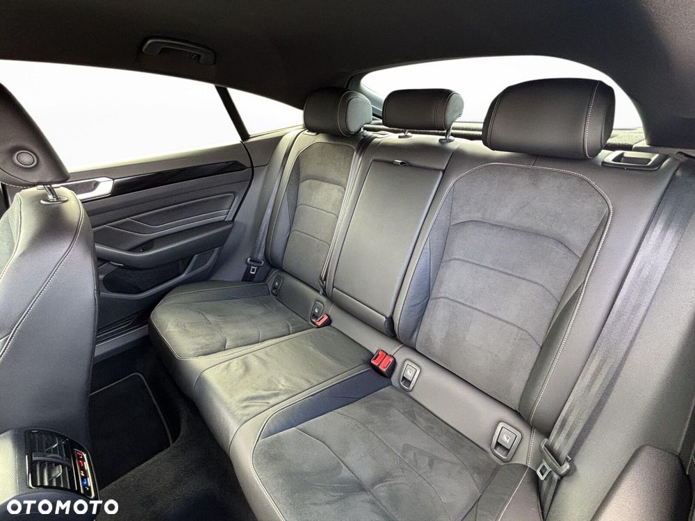 Volkswagen Arteon 2.0 TSI R-Line DSG - 29