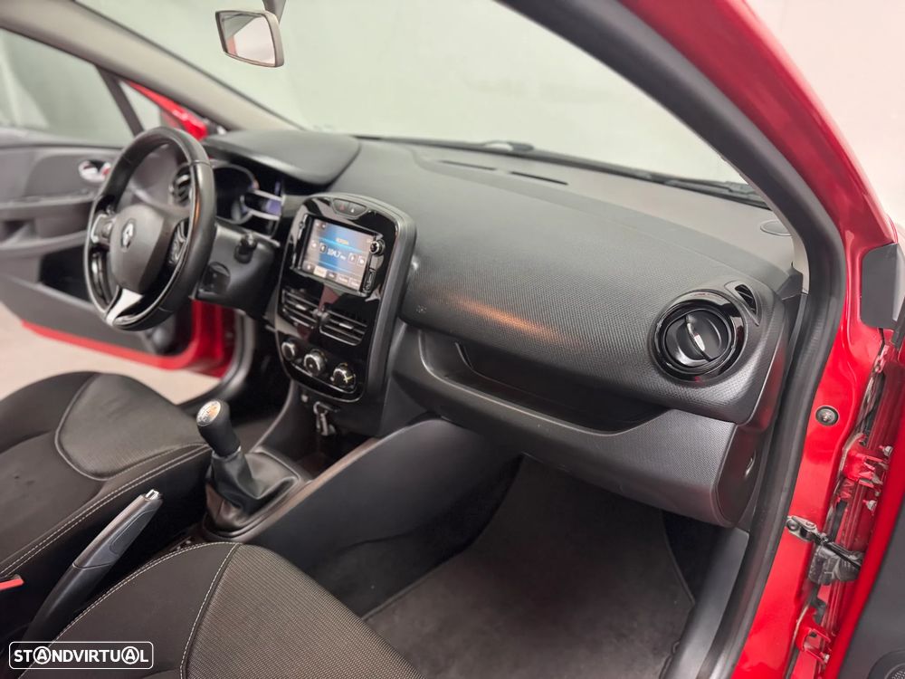 Renault Clio Sport Tourer Energy dCi 90 Start & Stop Luxe - 18