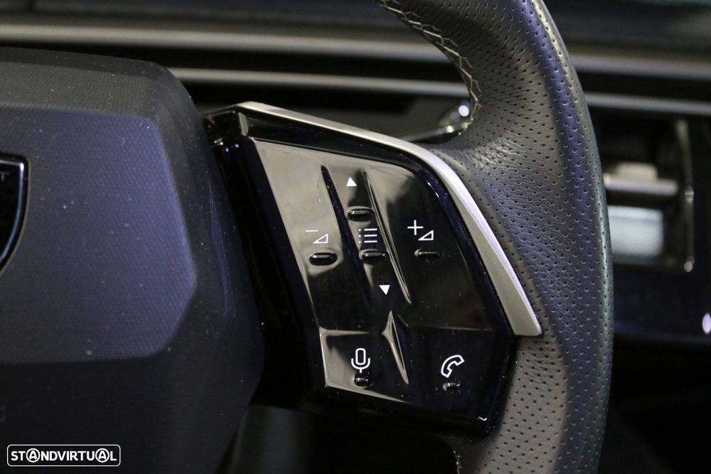 Peugeot 3008 1.2 Hybrid GT e-DCS6 - 28