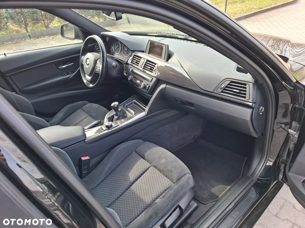 BMW Seria 3 - 26