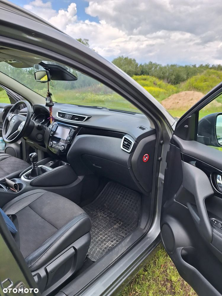 Nissan Qashqai - 12