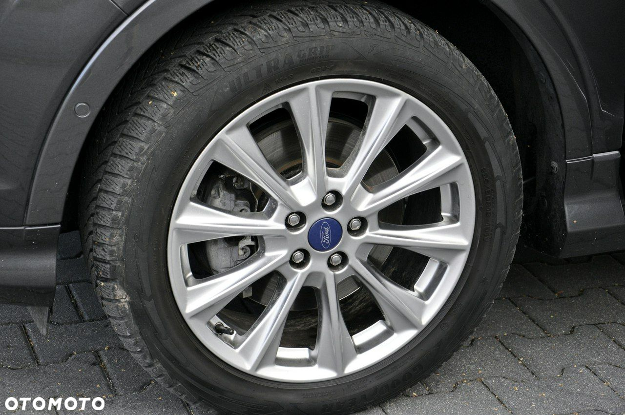 Ford Kuga Vignale 2.0 TDCi AWD - 12
