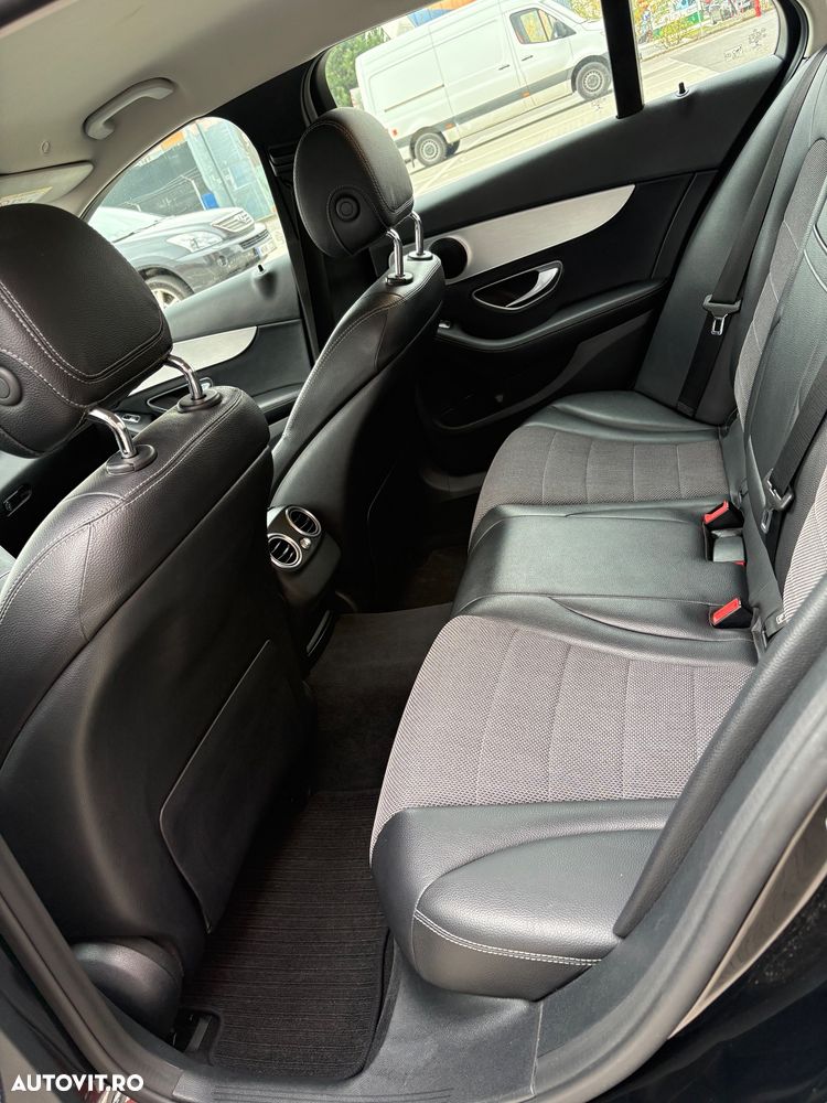 Mercedes-Benz C 220 d Aut - 6