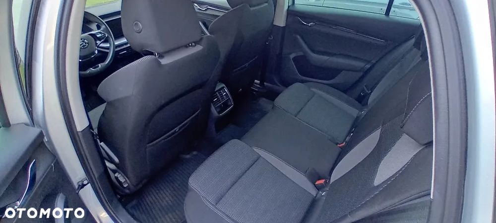 Skoda Octavia 2.0 TDI SCR Ambition DSG - 17