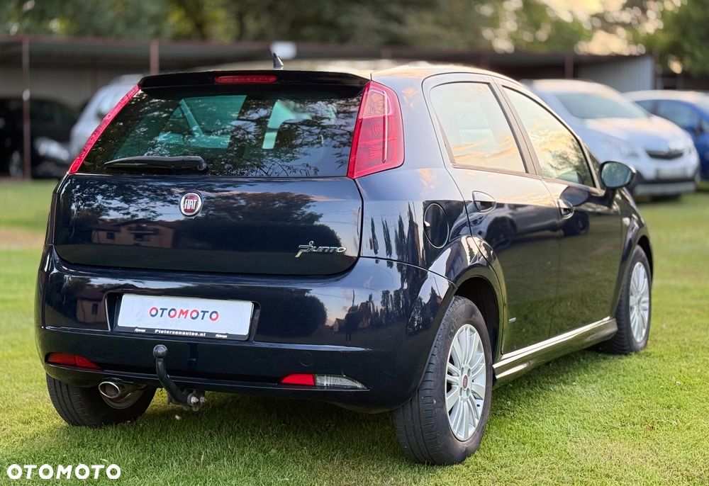 Fiat Grande Punto - 4