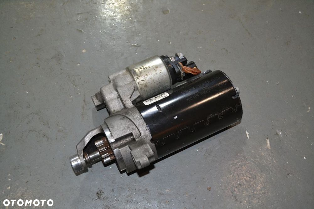 AUDI A4 B8 A5 A6 C7 A7 Q5 ROZRUSZNIK 2,7 3,0 TDI 059911021G 001139041 - 2