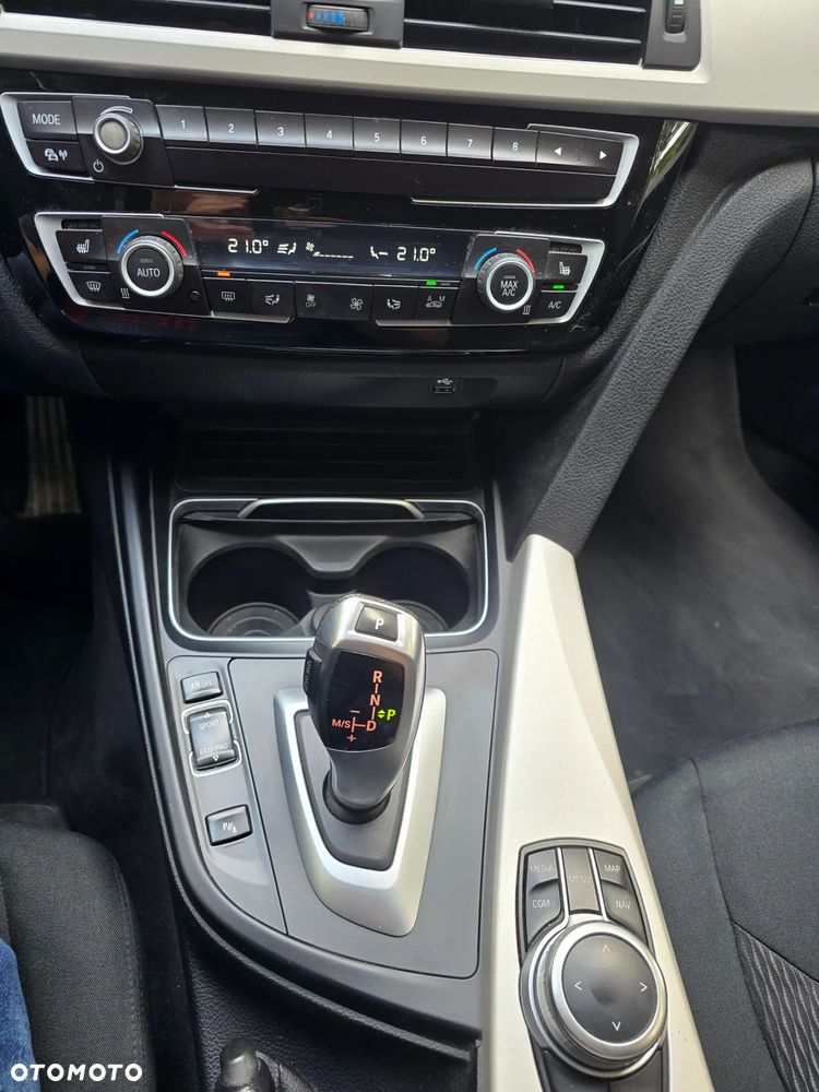 BMW Seria 3 320d xDrive Advantage - 18