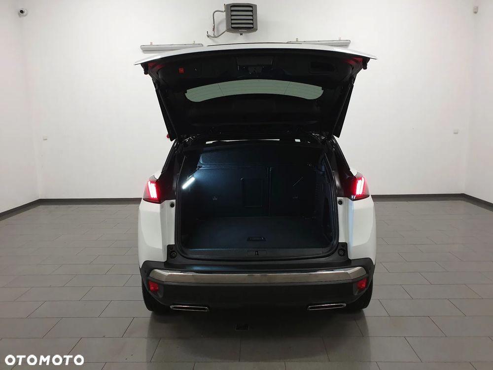 Peugeot 3008 1.5 BlueHDi GT S&S - 5