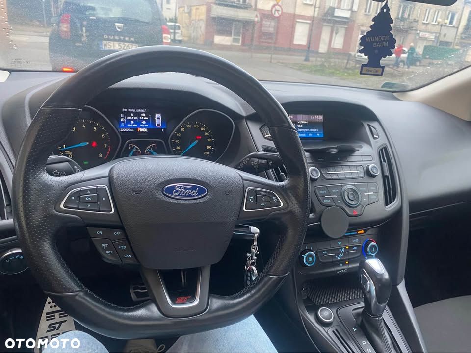 Ford Focus - 6