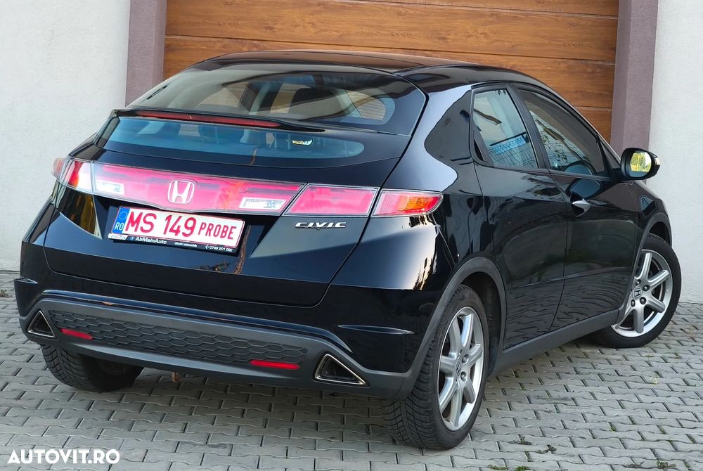 Honda Civic - 4