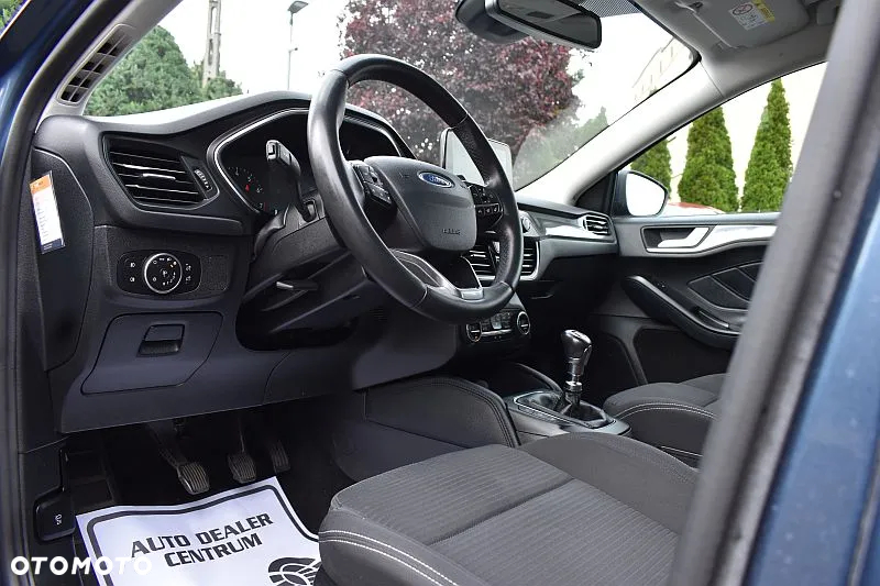 Ford Focus 1.5 EcoBoost Titanium - 9