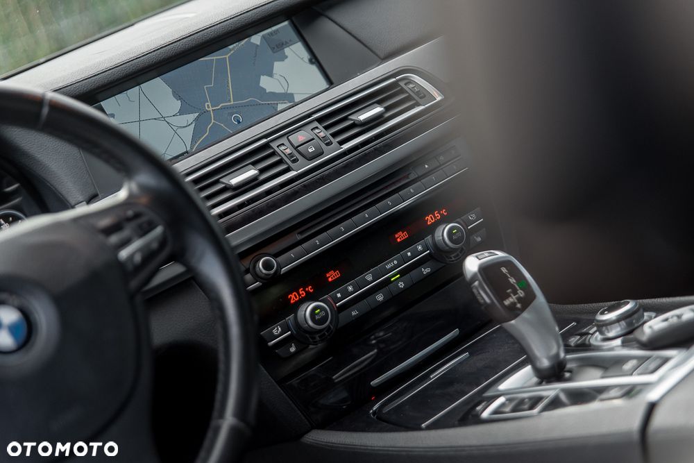 BMW Seria 7 730d - 18