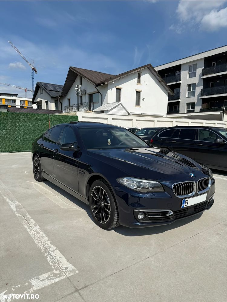 BMW Seria 5 525d Aut. Modern Line - 2