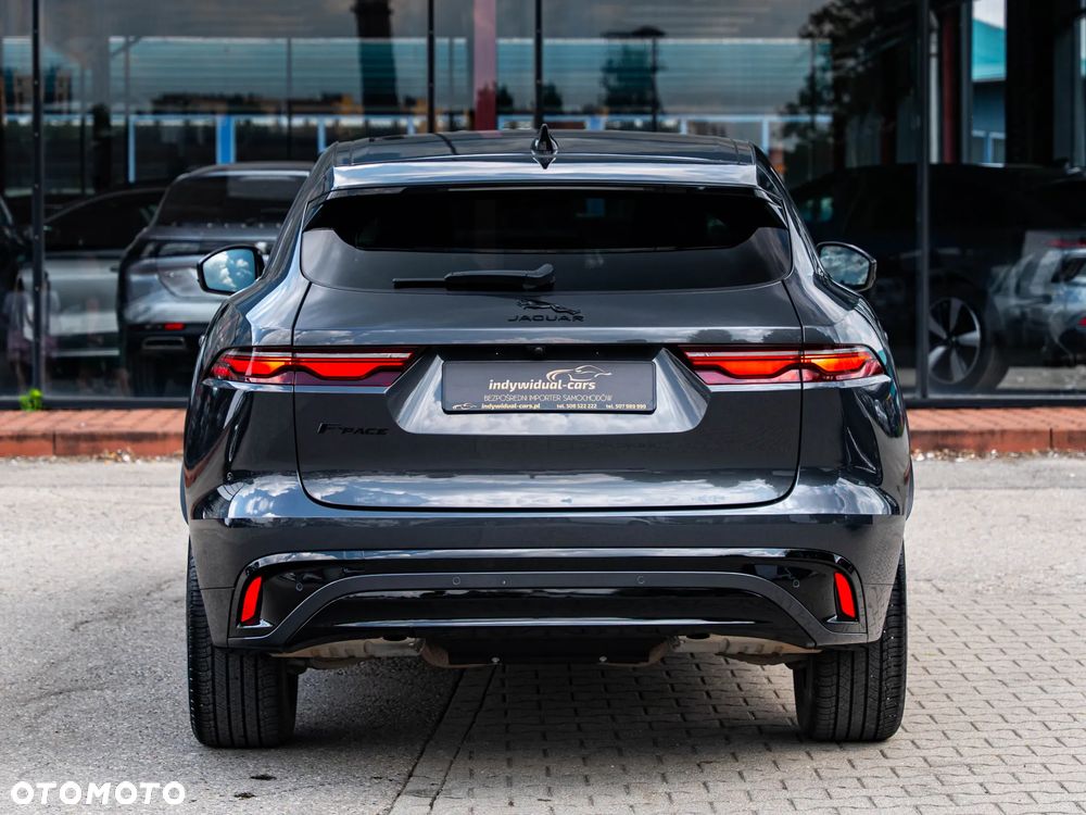 Jaguar F-Pace 2.0 P250 mHEV AWD R-Dynamic S - 19
