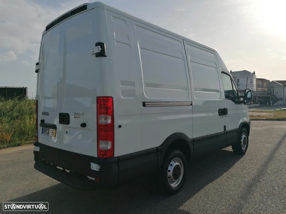 Iveco Daily 35C12 - 4