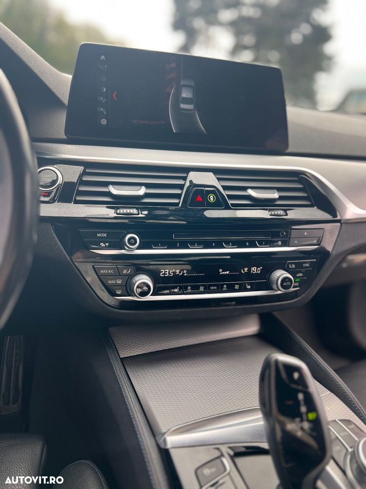 BMW Seria 5 540d xDrive AT - 7