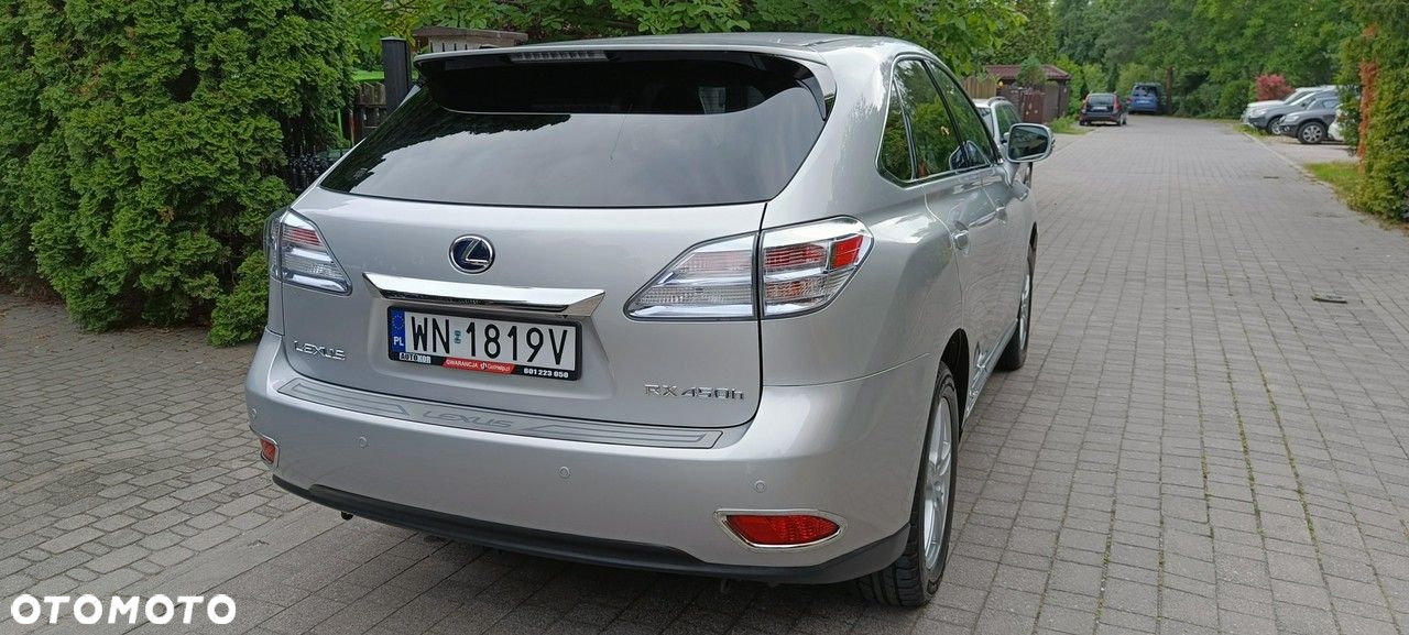Lexus RX - 8