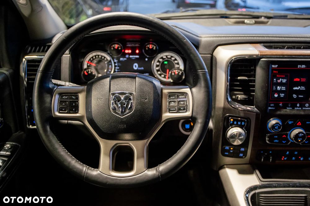 RAM 1500 Crew Cab Laramie - 20