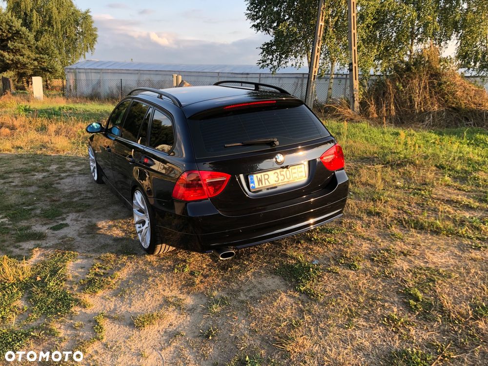 BMW Seria 3 320d - 12