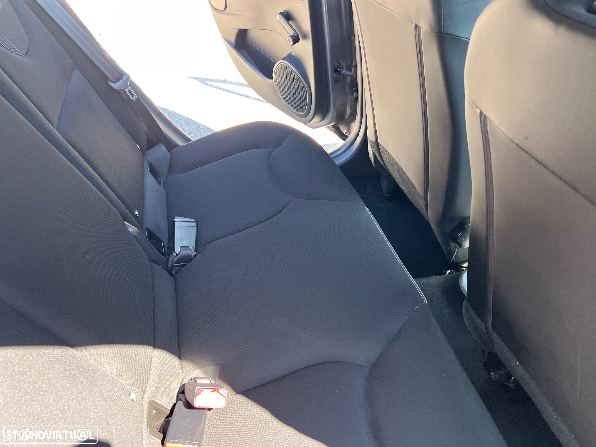 Renault Clio 1.5 dCi Dynamique S - 16