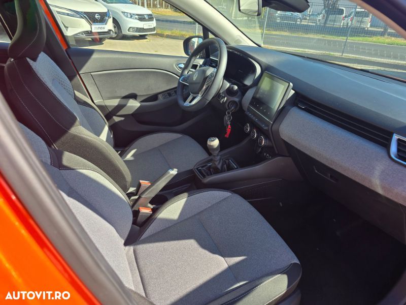 Renault Clio - 13