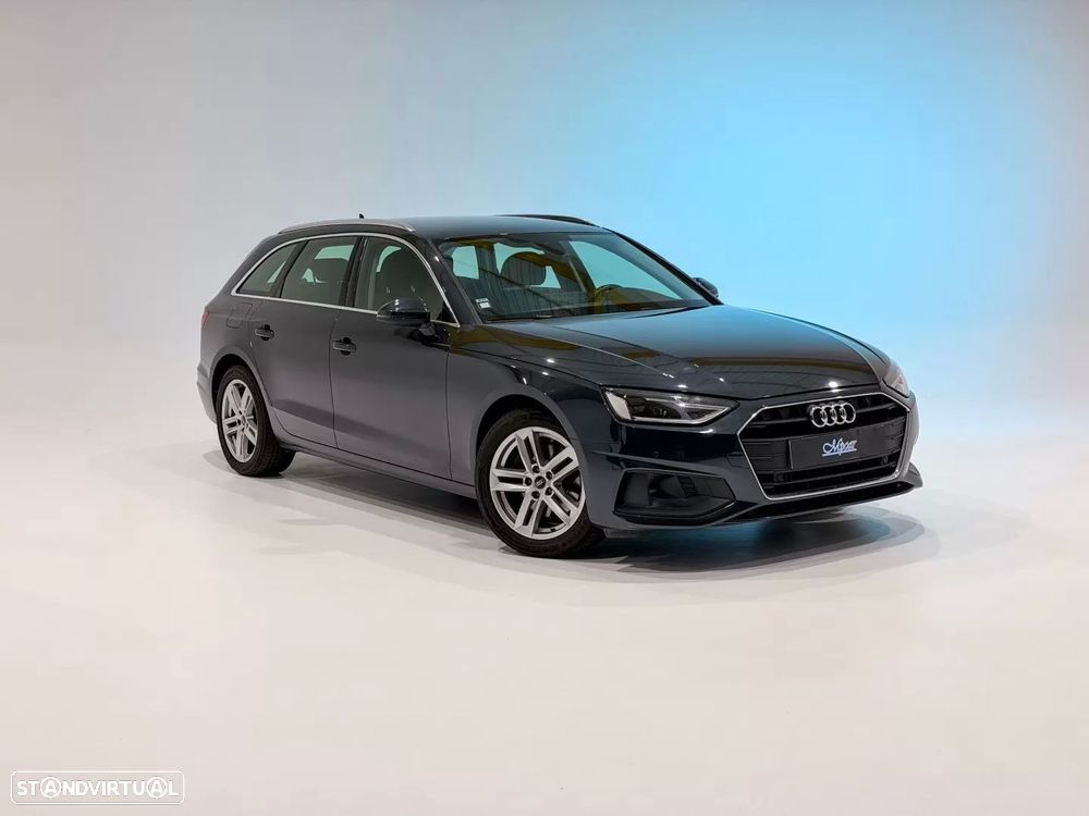 Audi A4 Avant 30 TDI S tronic - 31