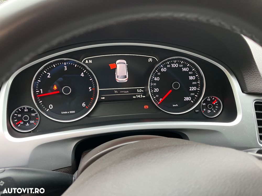 Volkswagen Touareg V6 TDI BMT Supreme Plus - 17