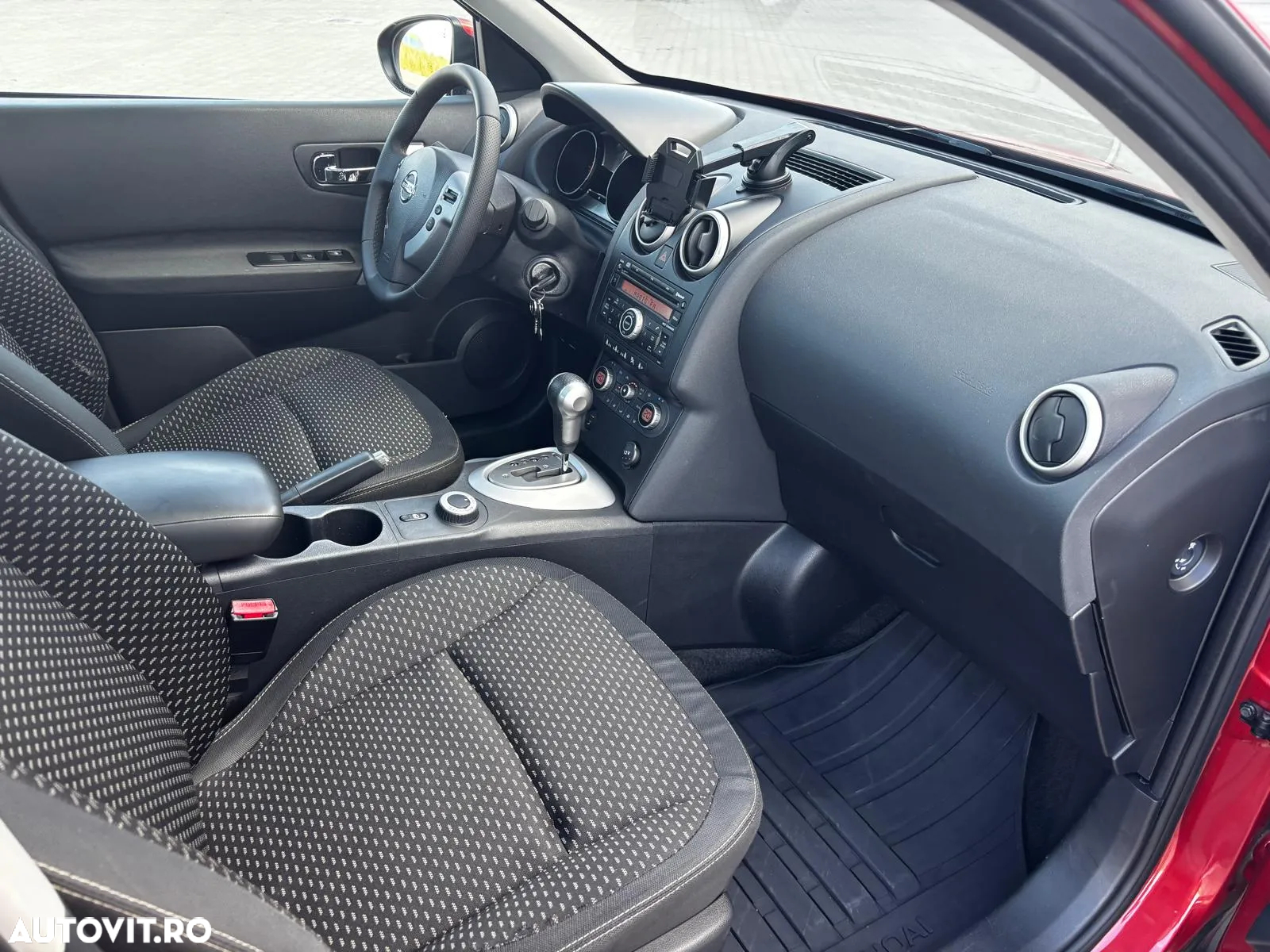 Nissan Qashqai - 12