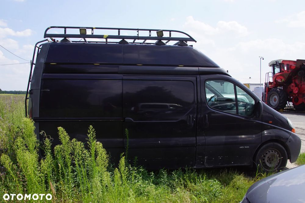 Auto na części - Renault Trafic II 2.5 DCI 135 KM G9U730 PK6377 TED68 2006R Silnik Skrzynia Drzwi Maska Błotnik Zderzak Lampa Lusterko Klamka Szyba Deska Kokpit Sterownik Moduł Czujnik Licznik Panel Kierownica - 4