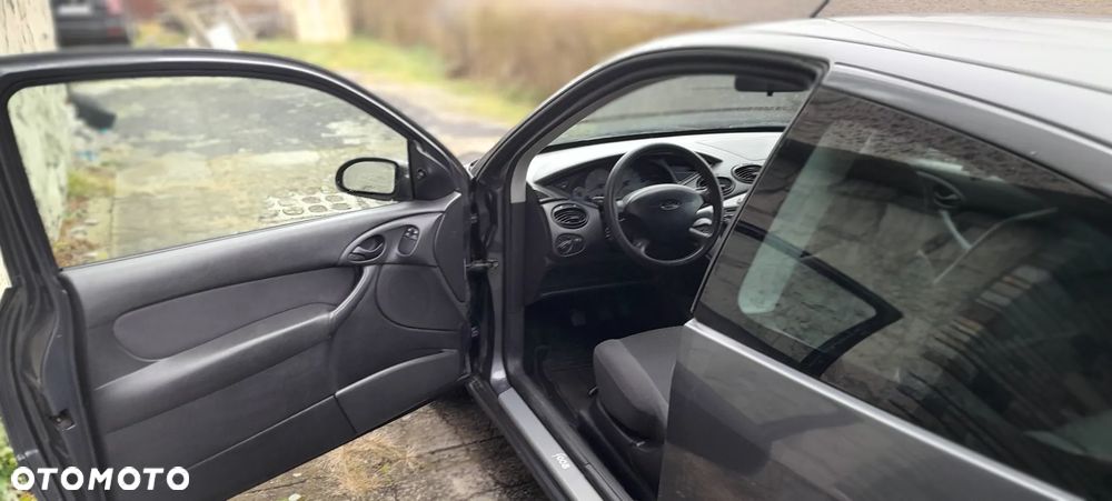 Ford Focus TDCi Trend - 13