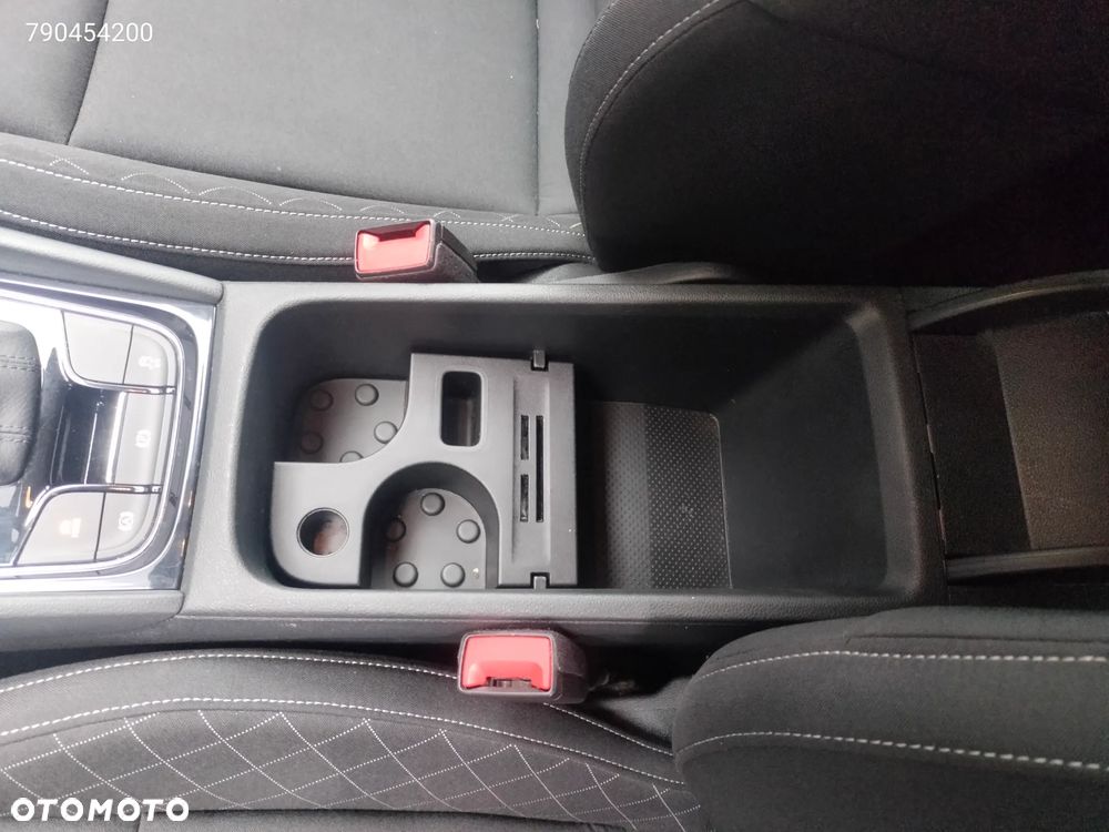 Skoda Karoq 1.6 TDI 4x2 Style DSG - 37