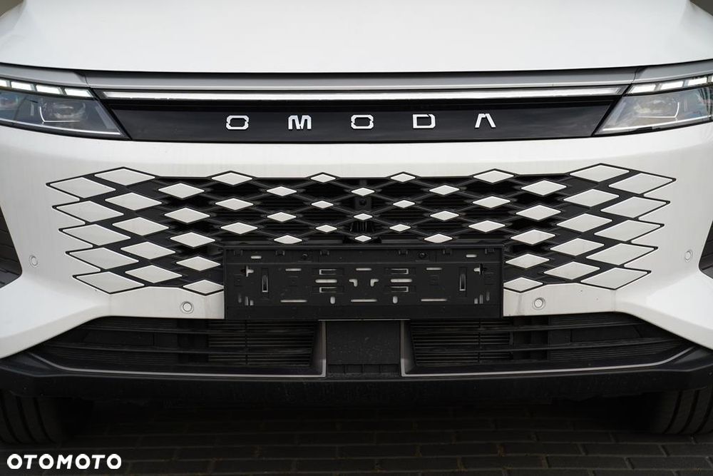 Omoda 9 1.5 Super Hybrid Exclusive AWD - 14