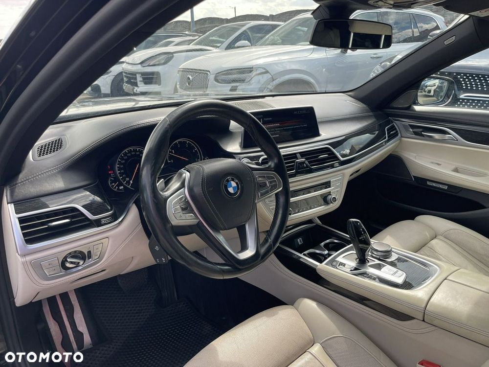 BMW Seria 7 750d xDrive - 7