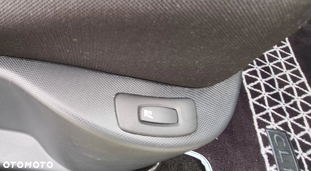Renault Clio ENERGY TCe 90 Start & Stop LIMITED - 30