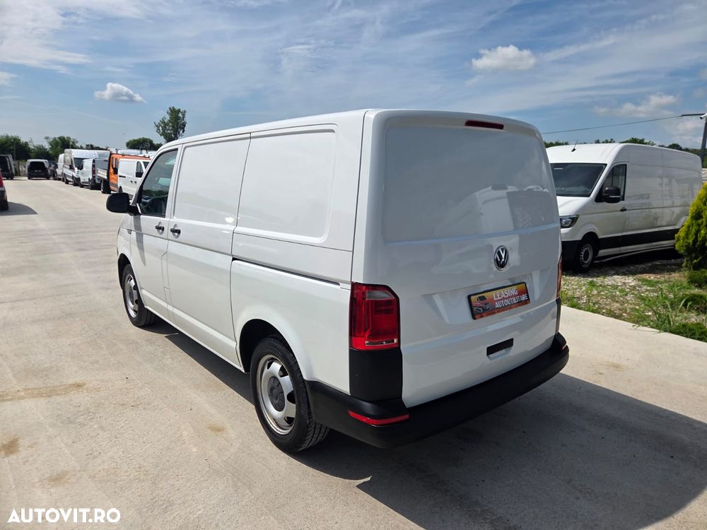 Volkswagen Transporter Business Line 204CP - 8