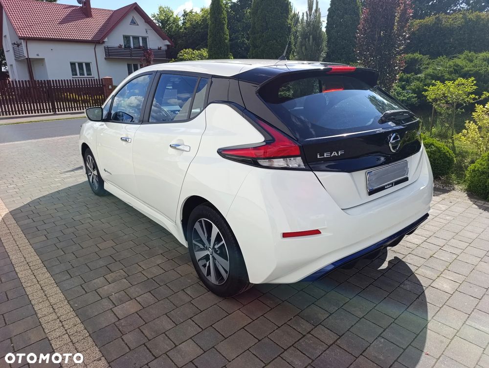 Nissan Leaf 40kWh N-Connecta - 7