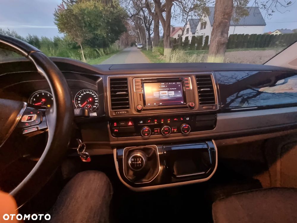 Volkswagen Multivan - 6