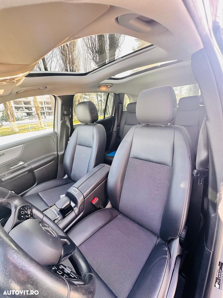 Mercedes-Benz GLB 180 7G-DCT Progressive - 25