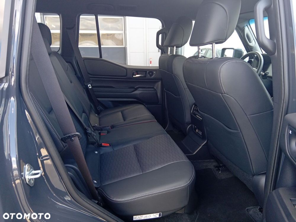 Toyota Land Cruiser LC 2.8 D-4D Executive - 11