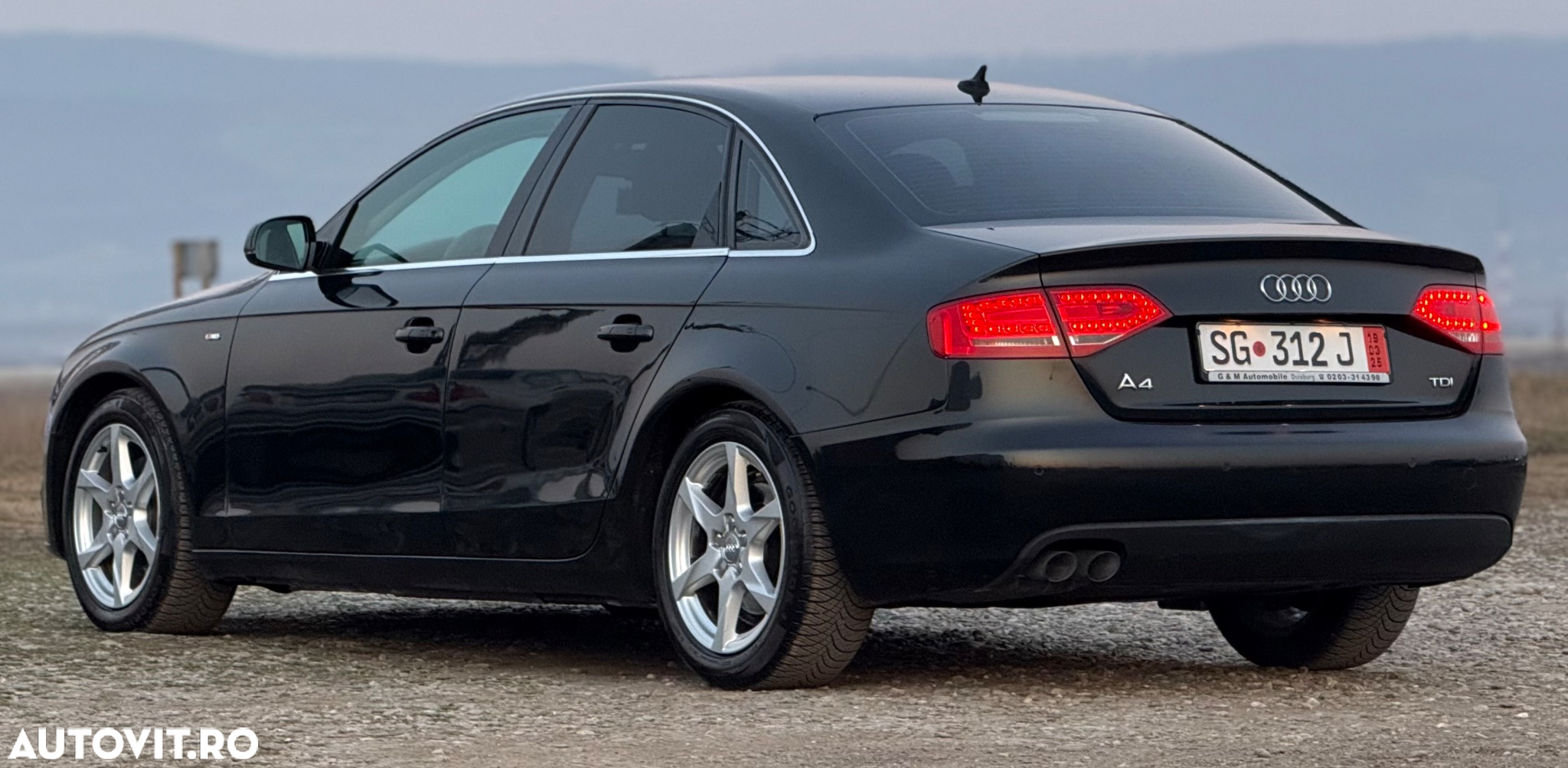 Audi A4 2.0 TDI DPF multitronic S line Sportpaket - 4