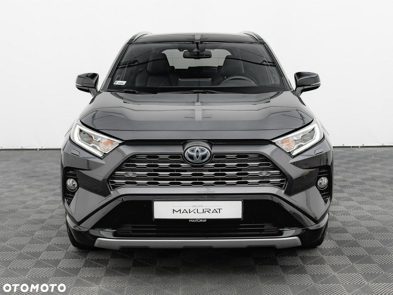 Toyota RAV4 - 8