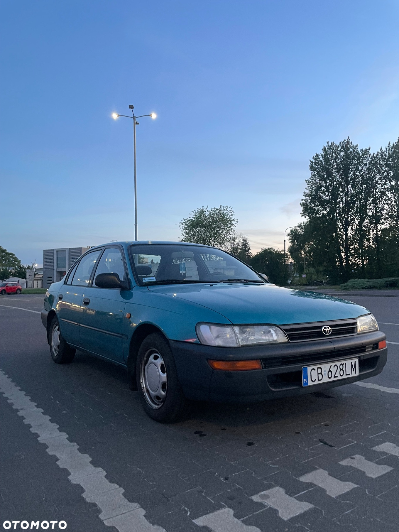 Toyota Corolla 1.4 XLi - 2