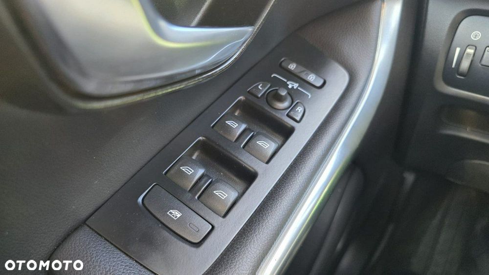 Volvo V40 - 17
