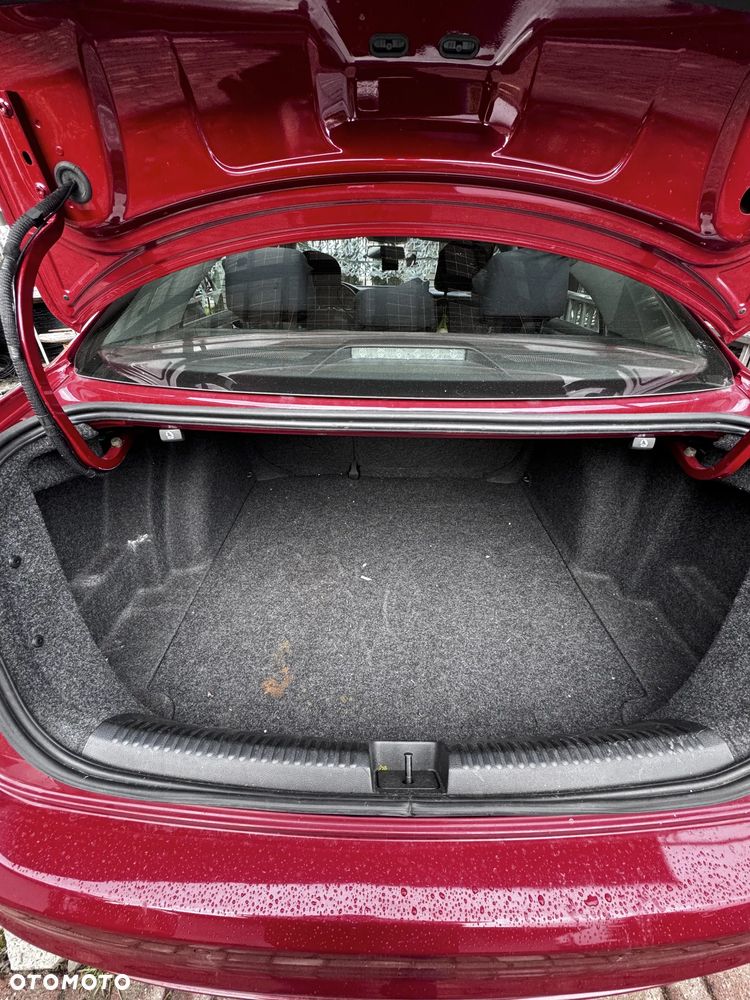 Volkswagen Jetta 1.4 TSI DSG BlueMotion Technology - 5