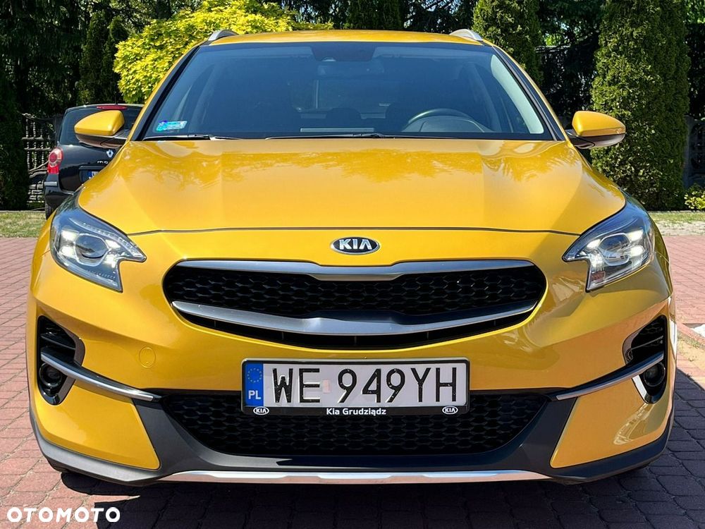 Kia XCeed - 31