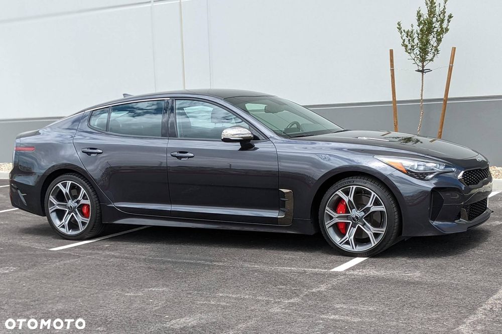 Kia Stinger 3.3 T-GDI AWD GT - 2